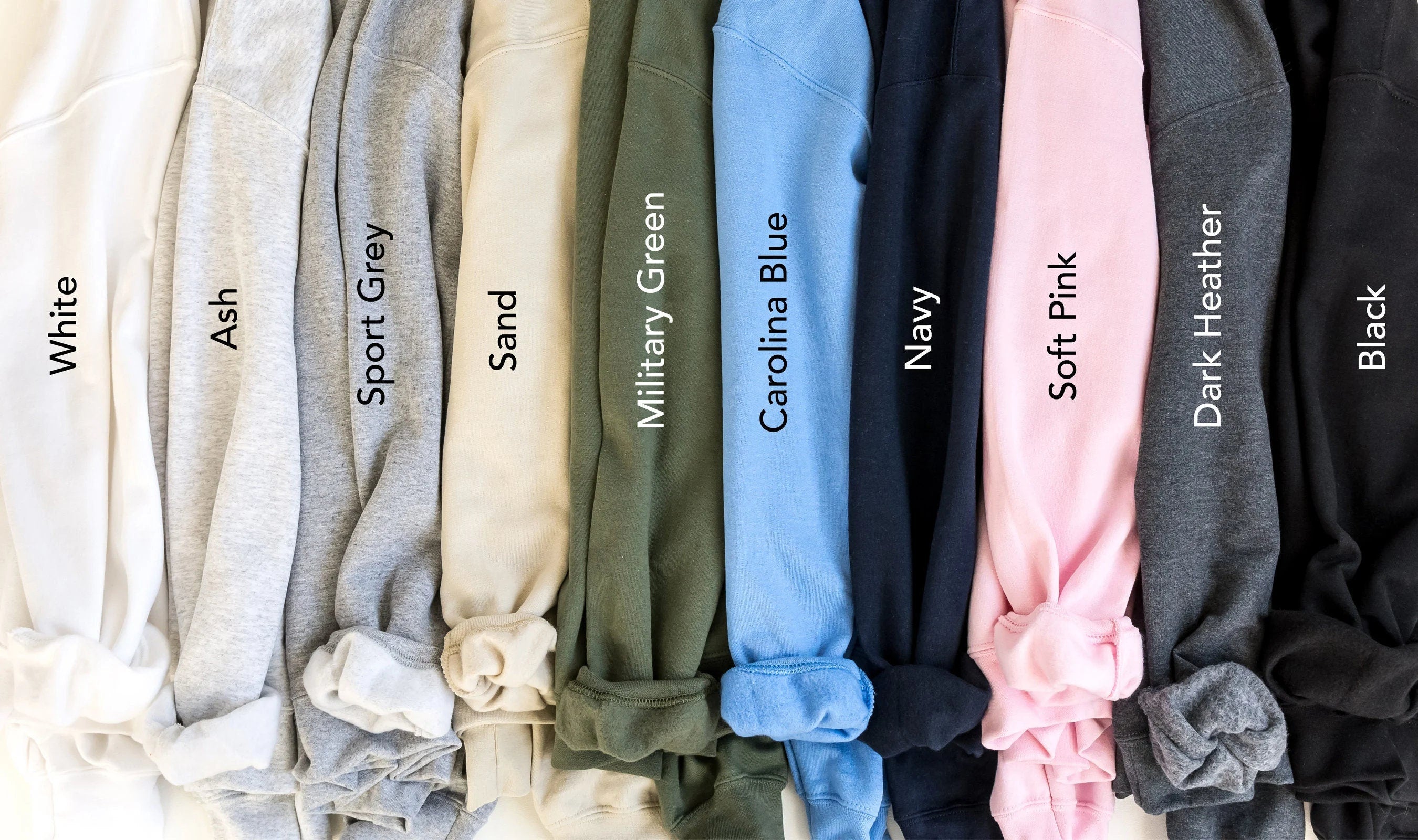 Applique Floral Mama Sweatshirt, Custom Mama Embroidered Sweatshirt, Personalized Mama Crewneck, Gift for Mama Grandma Mothers Day Christmas
