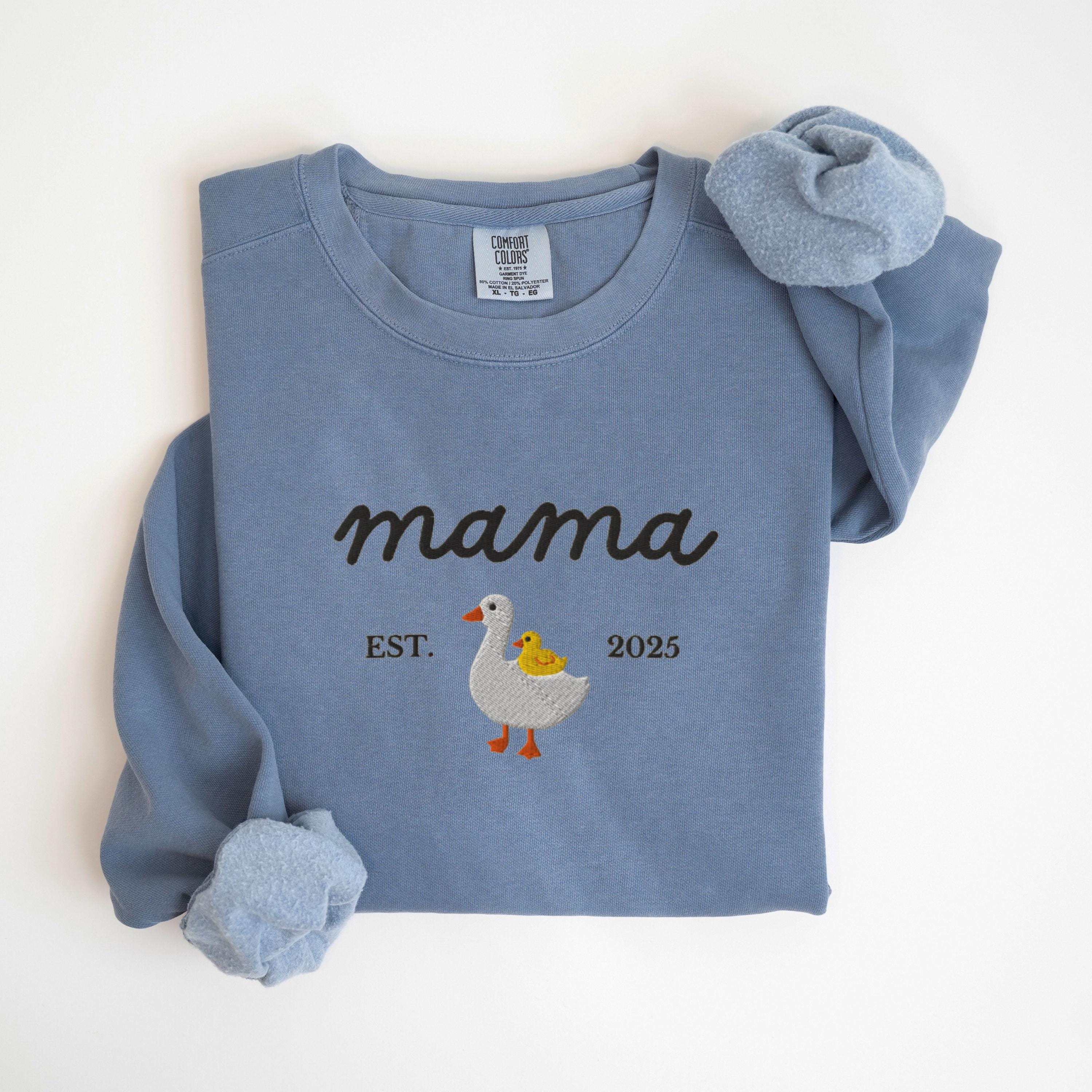 EMBROIDERED Customizable Mama Goose Sweatshirt, Custom New Mom Est Year Sweat Shirt, Baby Pregnancy Reveal Sweater, Duck Mama Crewneck