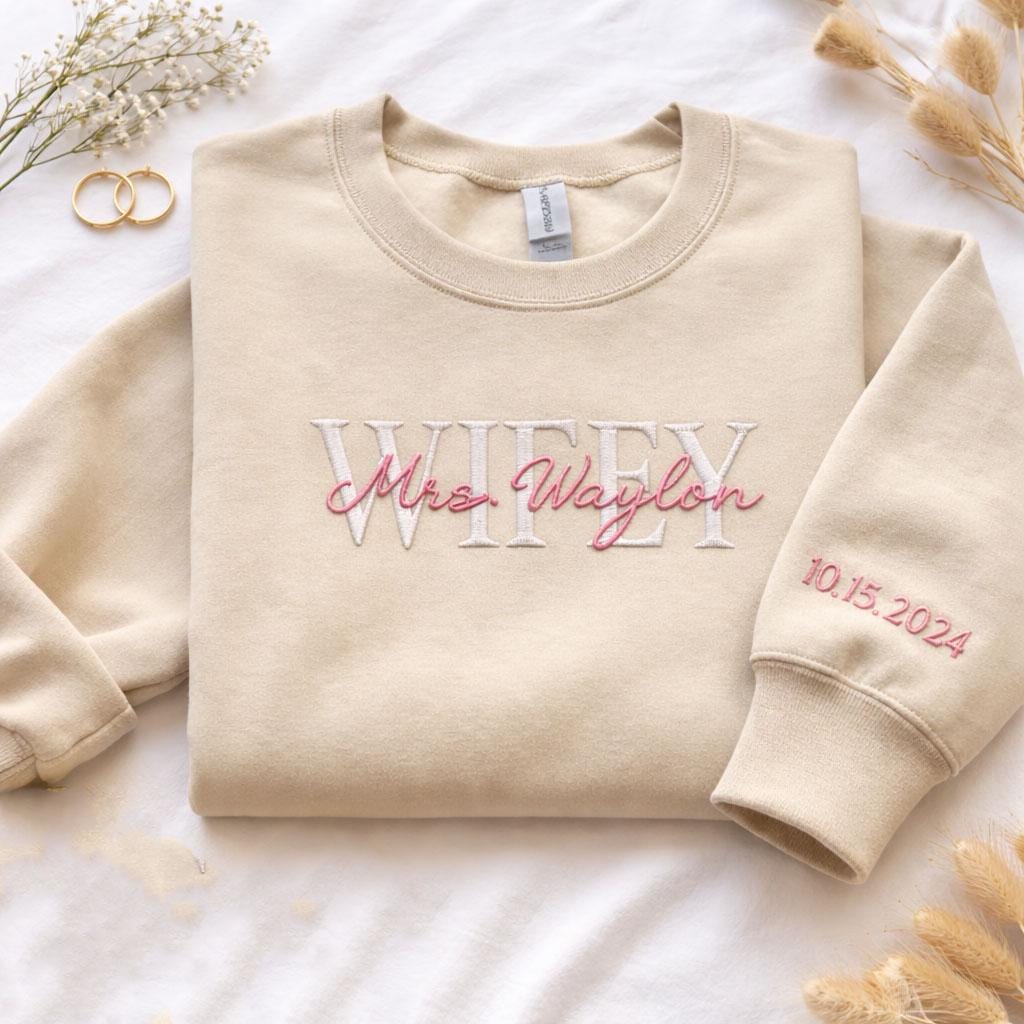 Personalised Embroidered Matching Sweatshirt, Wifey Hubby Wedding Sweatshirt, Anniversary Couple Sweatshirt, Engagement Gift for Bride To Be