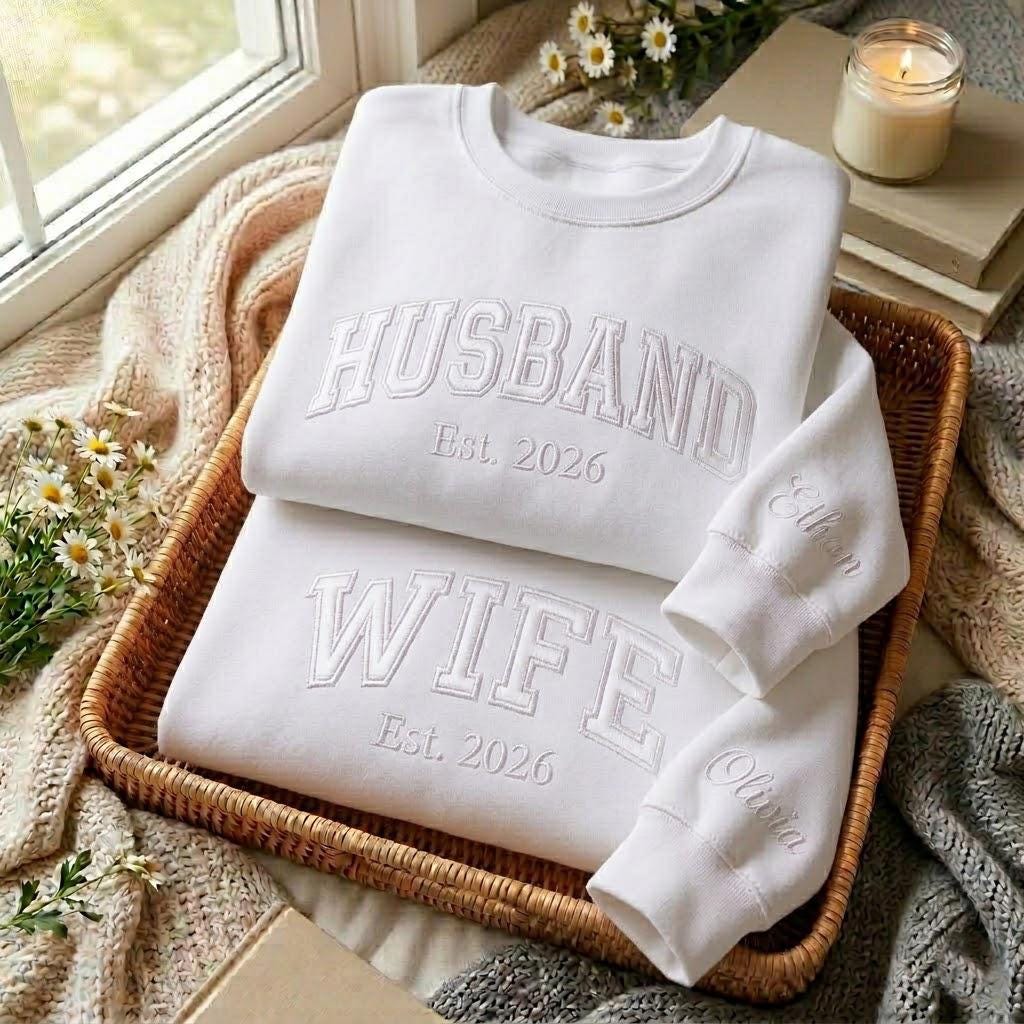 Embroidered Husband Wife Sweatshirt, Mr and Mrs Sweatshirt, Wedding Shirt, Newlywed Sweatshirt, Honeymoon Gift, Matching Couples Sweatshirt