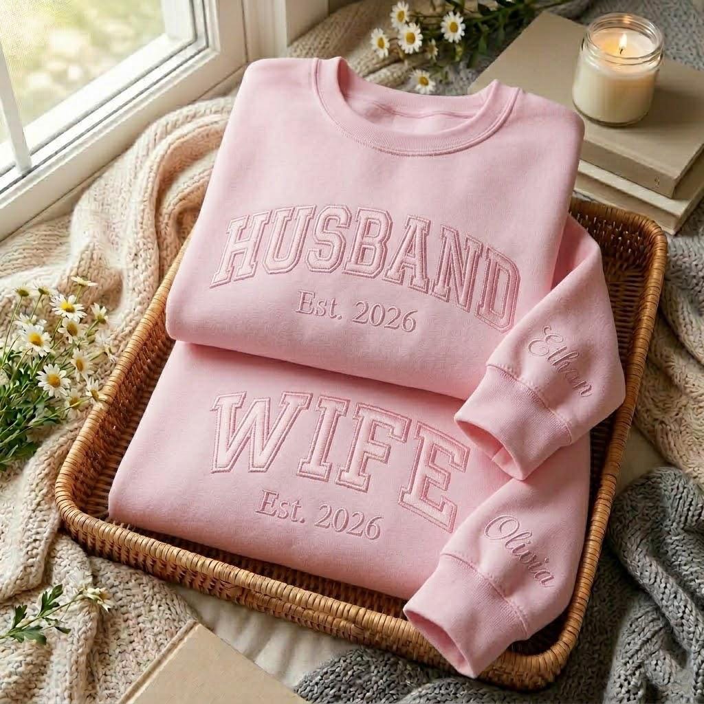 Embroidered Husband Wife Sweatshirt, Mr and Mrs Sweatshirt, Wedding Shirt, Newlywed Sweatshirt, Honeymoon Gift, Matching Couples Sweatshirt