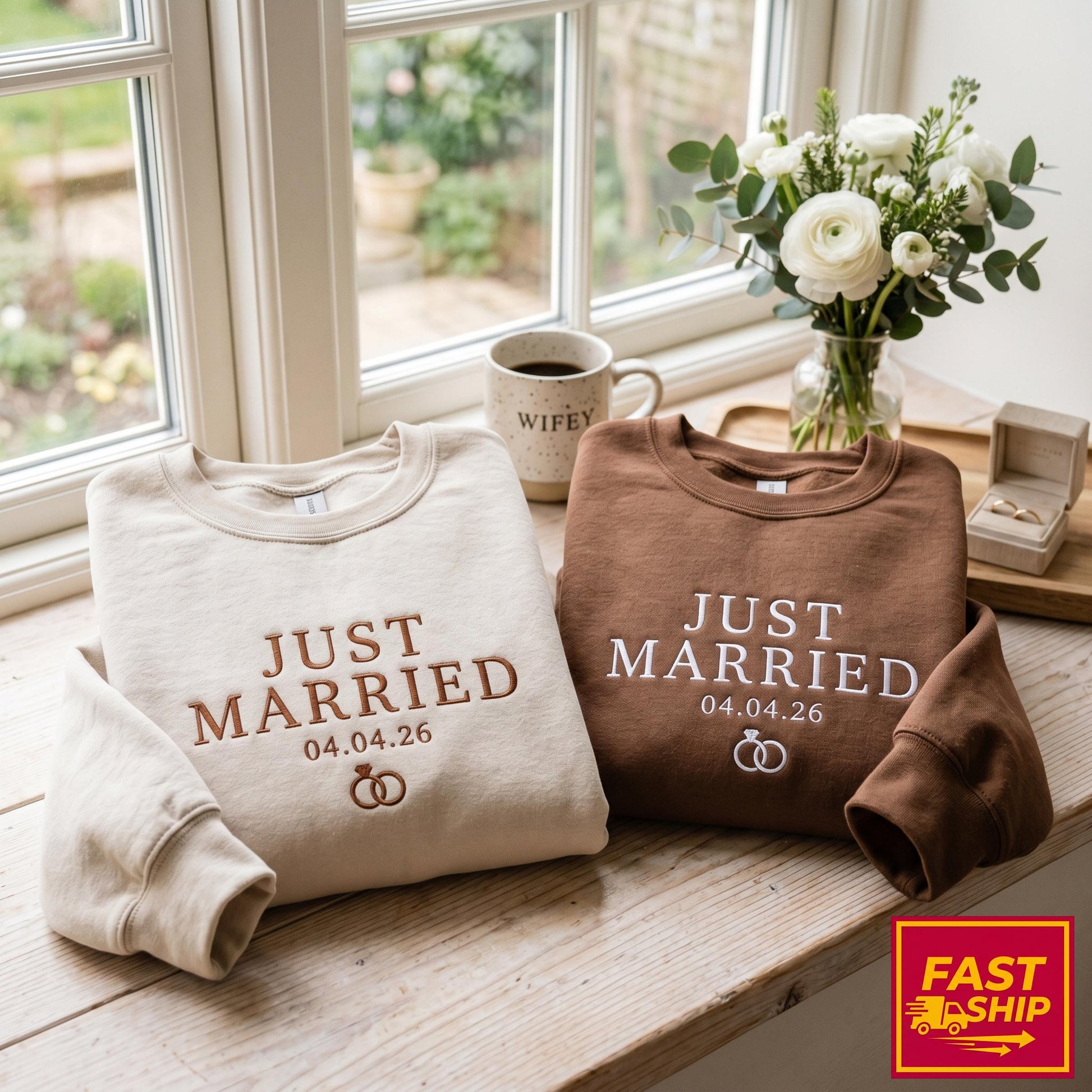 Embroidered Just Married SweatShirts with Date, Personalized Wedding Couple Gift, Honeymoon Outfit, Newlywed Anniversary Set