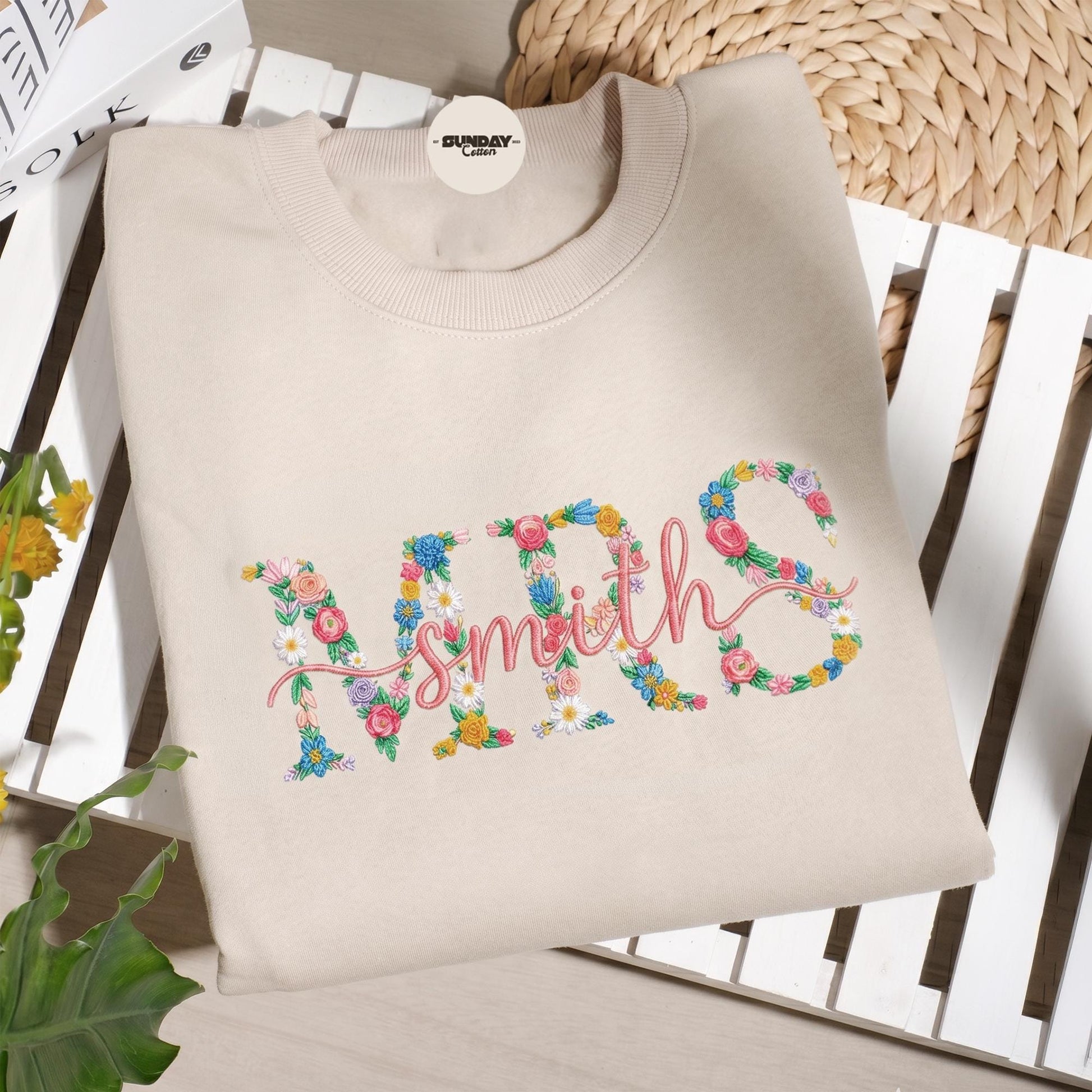 Floral Embroidered Mrs Sweatshirt | Personalized Last Name Crewneck | Newlywed Wedding Gift | Honeymoon Outfit