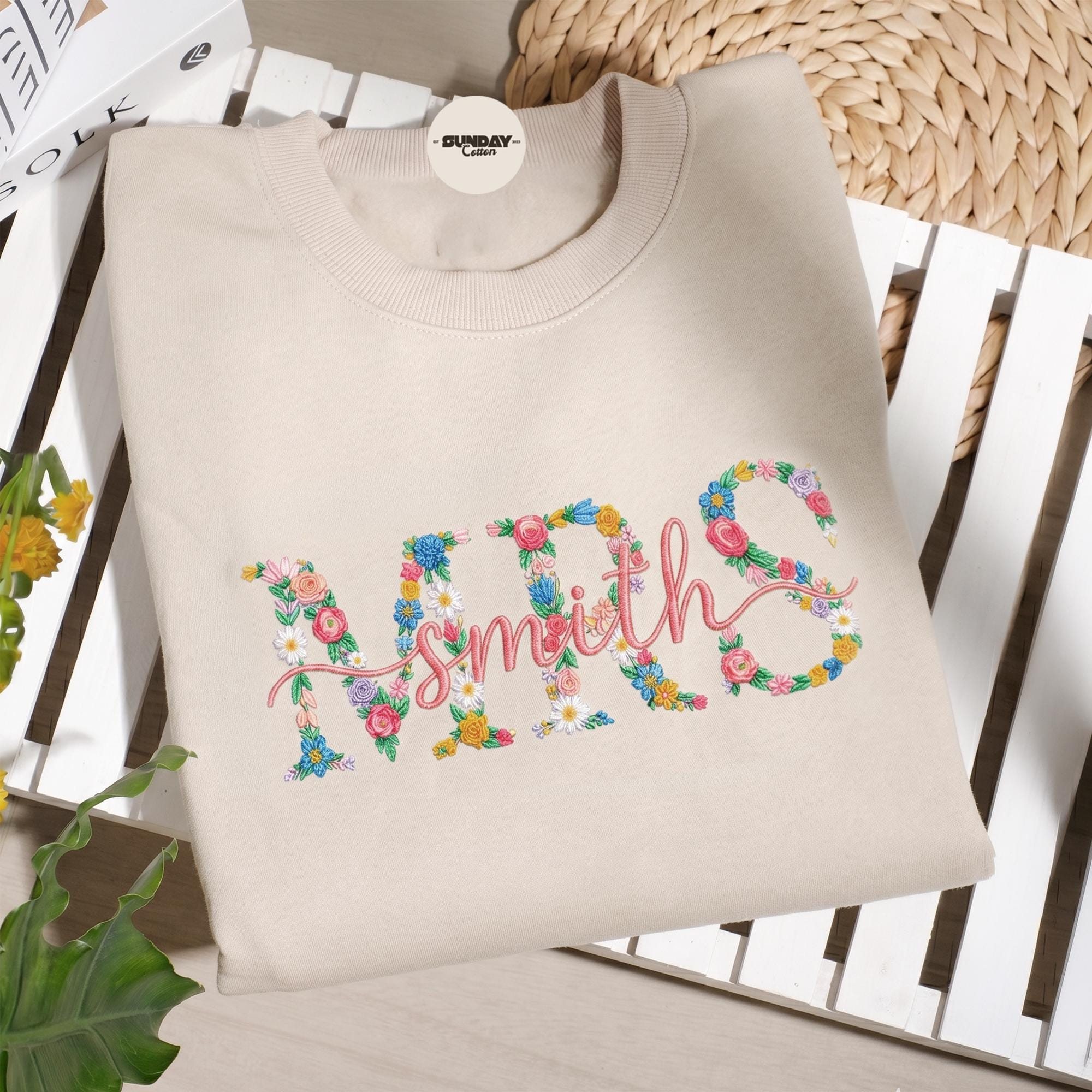 Floral Embroidered Mrs Sweatshirt | Personalized Last Name Crewneck | Newlywed Wedding Gift | Honeymoon Outfit